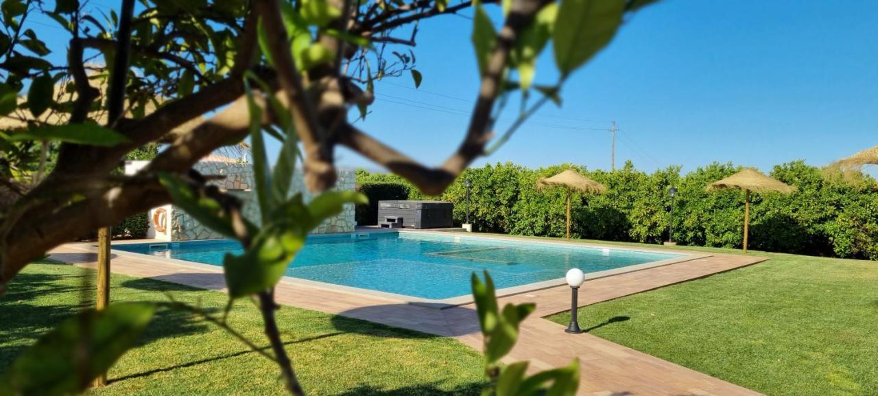 Quinta Dos I'S - Algarve Villa Ferrarias  Екстериор снимка